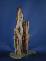 Lineal Passage - Territorial Encounter
Pacific Yew on Slate
Nuthatch and Wren 2015 - © Ken Newman Sculptures 2026